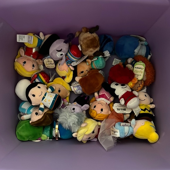 Hallmark Toys Hallmarks Itty Bitty Bundle Disney Pixar Princess